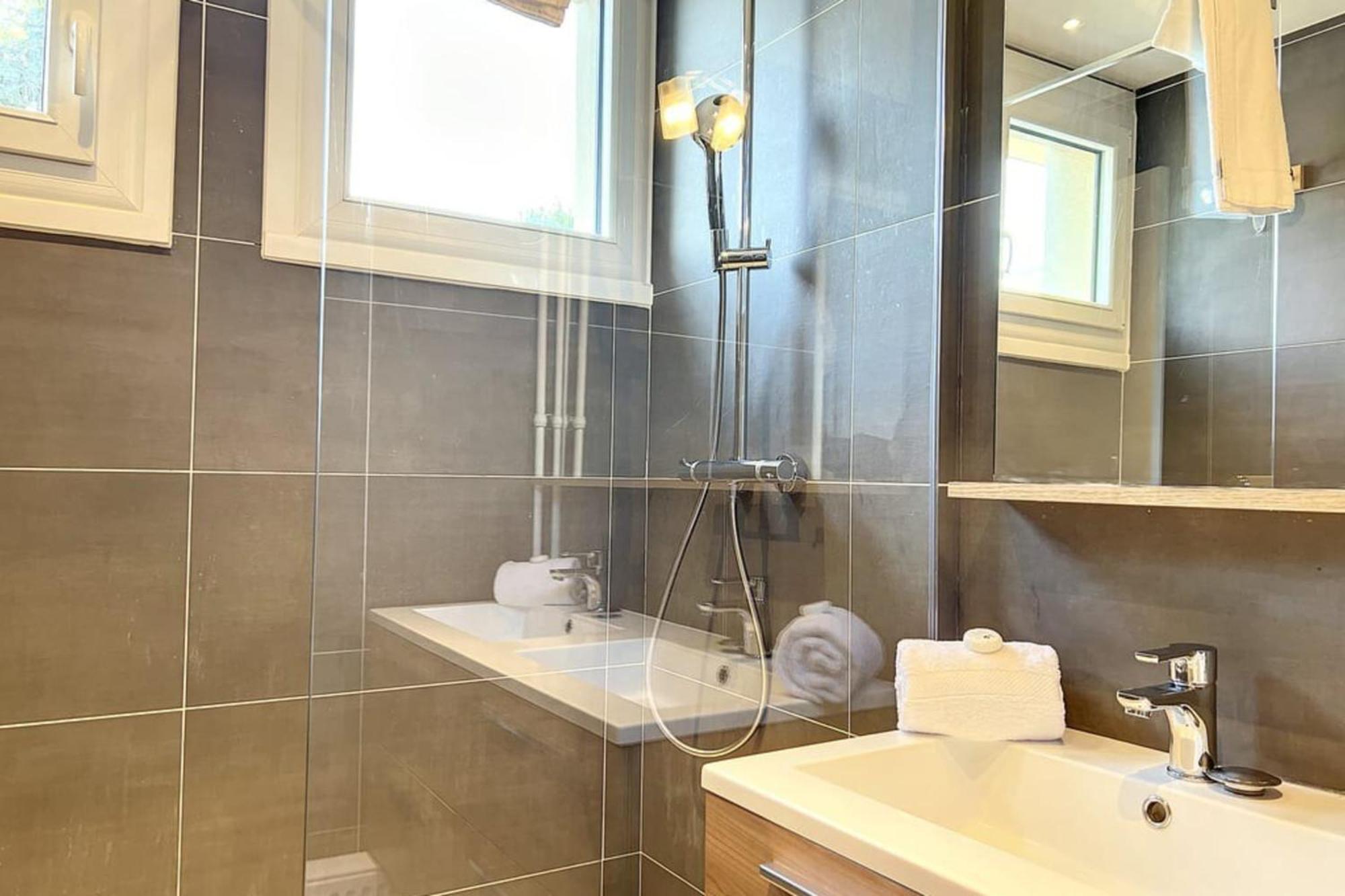 Hamac Suites - Docteur Terver - 6 People Écully Εξωτερικό φωτογραφία